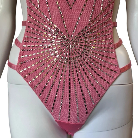 Banjul Bodysuit and Cover-up - Picture 6 of 15